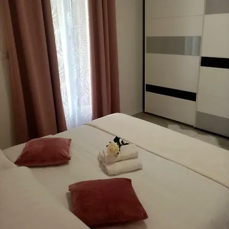 Apartment Ronaldo